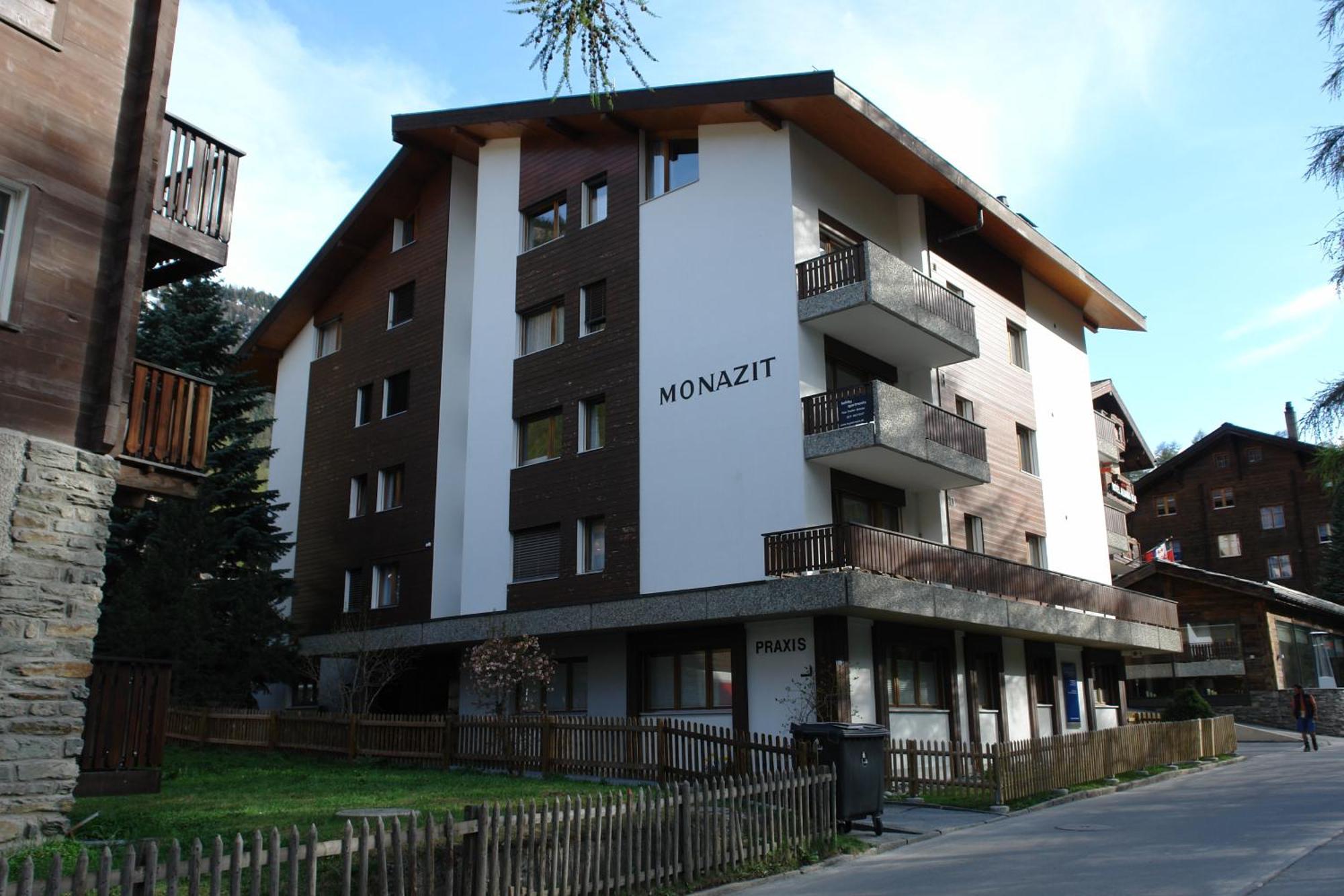 Myzermatt Monazit Apartment ภายนอก รูปภาพ
