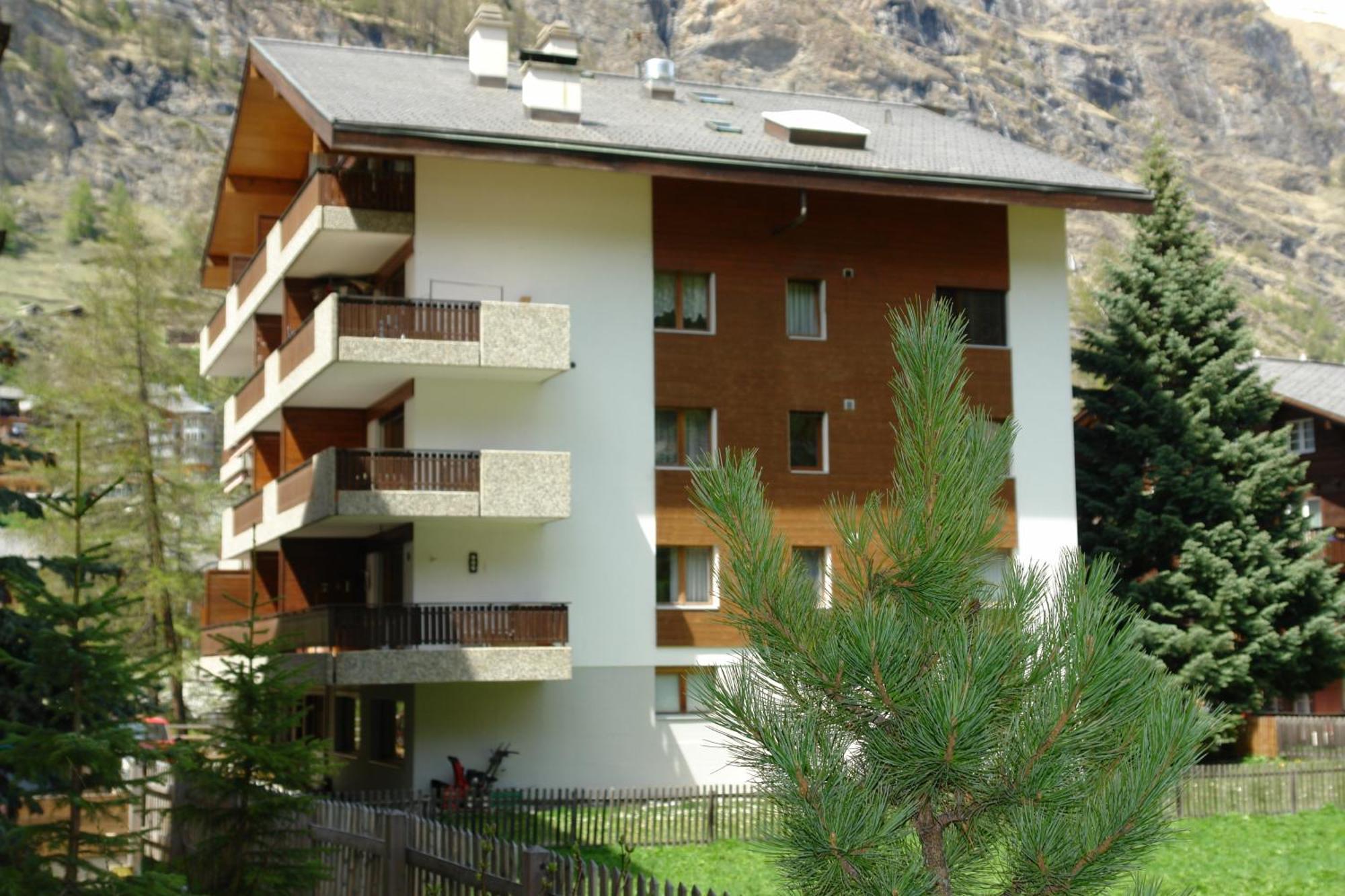 Myzermatt Monazit Apartment ภายนอก รูปภาพ