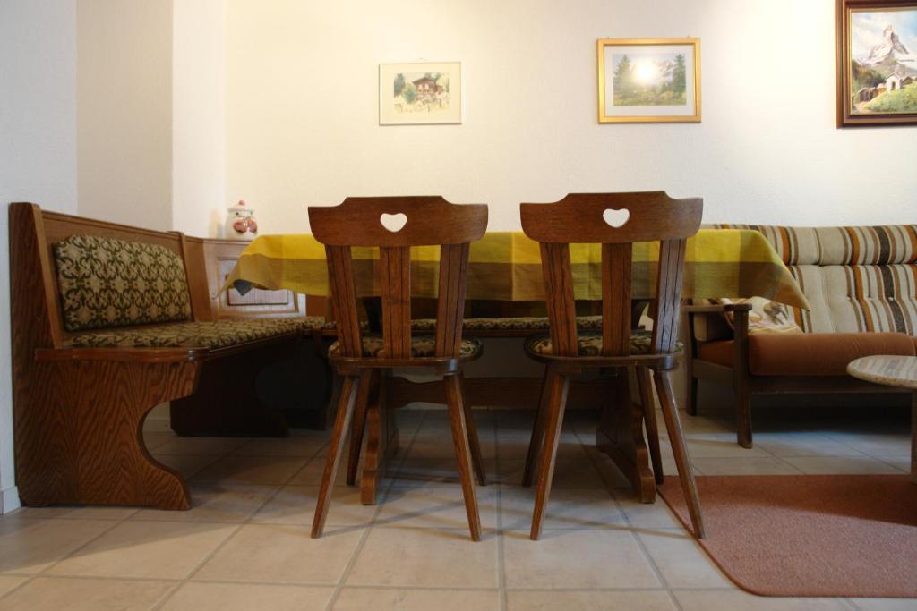 Myzermatt Monazit Apartment ห้อง รูปภาพ